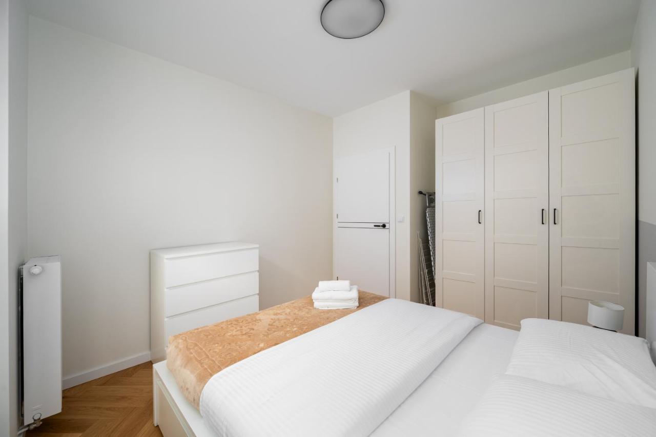 Wola Nakielska Comfort Apartment Варшава Экстерьер фото